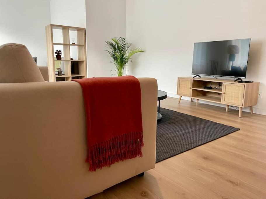 Appartement 73M2 - 2 Chambres - Parking - Wi-Fi トゥールーズ エクステリア 写真