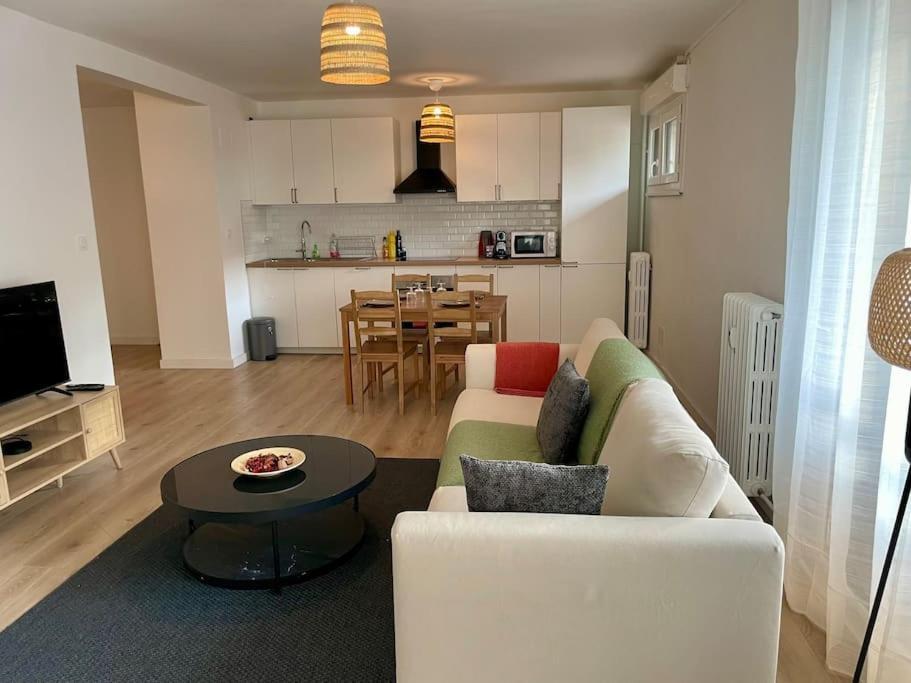 Appartement 73M2 - 2 Chambres - Parking - Wi-Fi トゥールーズ エクステリア 写真